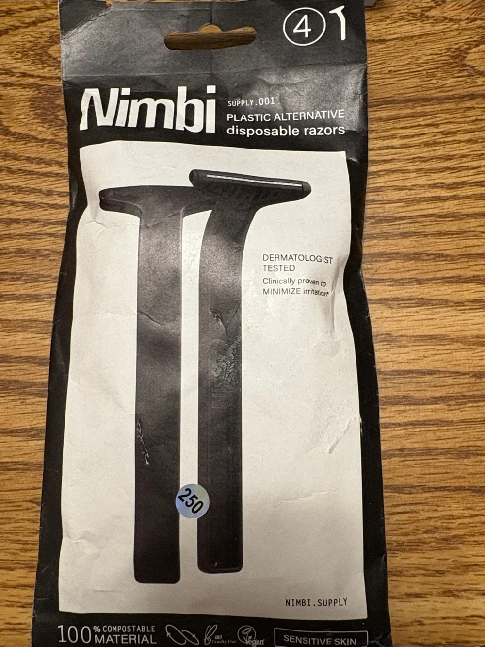 Black Disposable Razors - Pack of 4